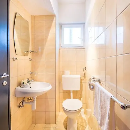 Vlahusic * Putniković