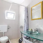 Apartment Vlahusic