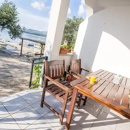 Apartament Vlahusic